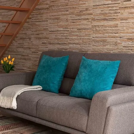 Nyaraló Westside House *