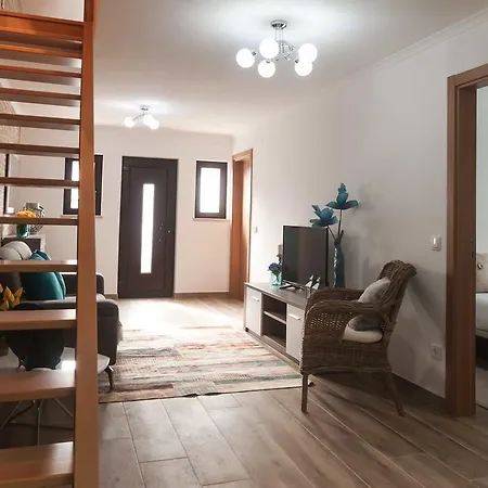 Westside House * Peniche