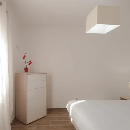 Westside House Nyaraló *